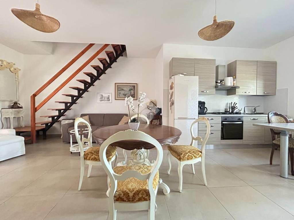 casa indipendente in vendita a Scalea