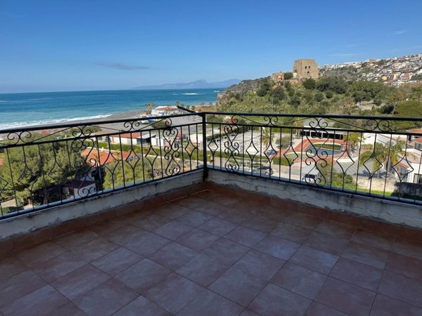 appartamento in vendita a Scalea