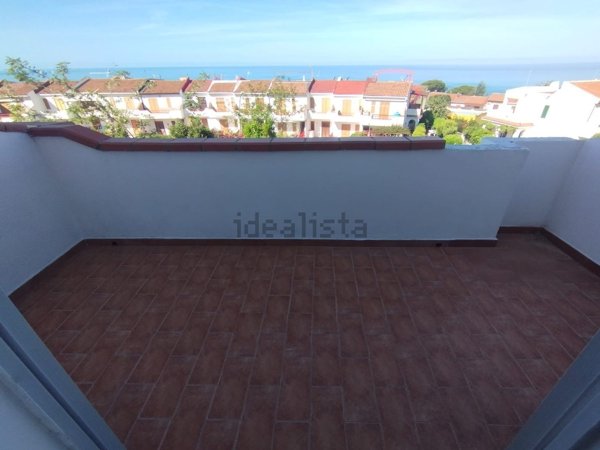 casa indipendente in vendita a Scalea