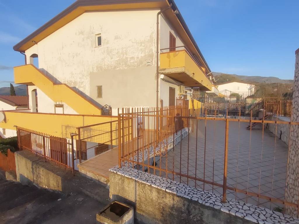 appartamento in vendita a Scalea