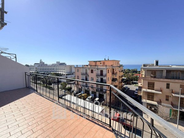 appartamento in vendita a Scalea