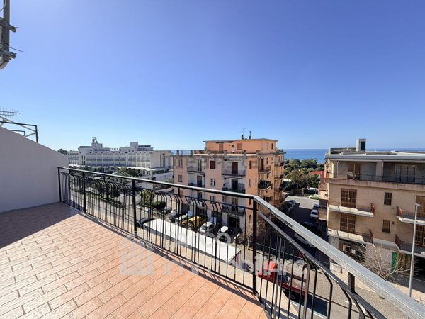 appartamento in vendita a Scalea