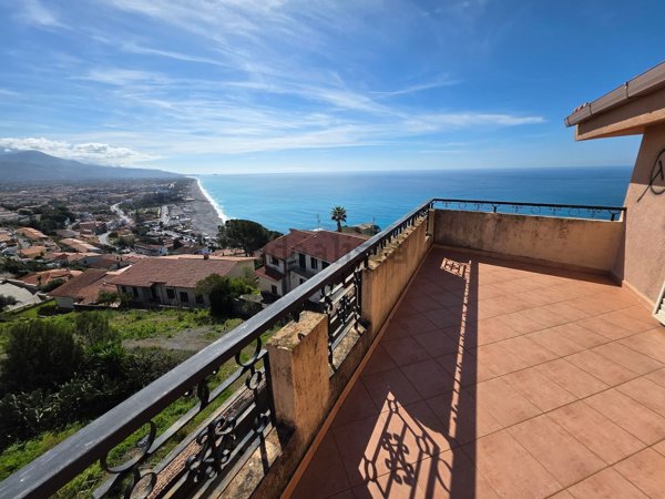 appartamento in vendita a Scalea