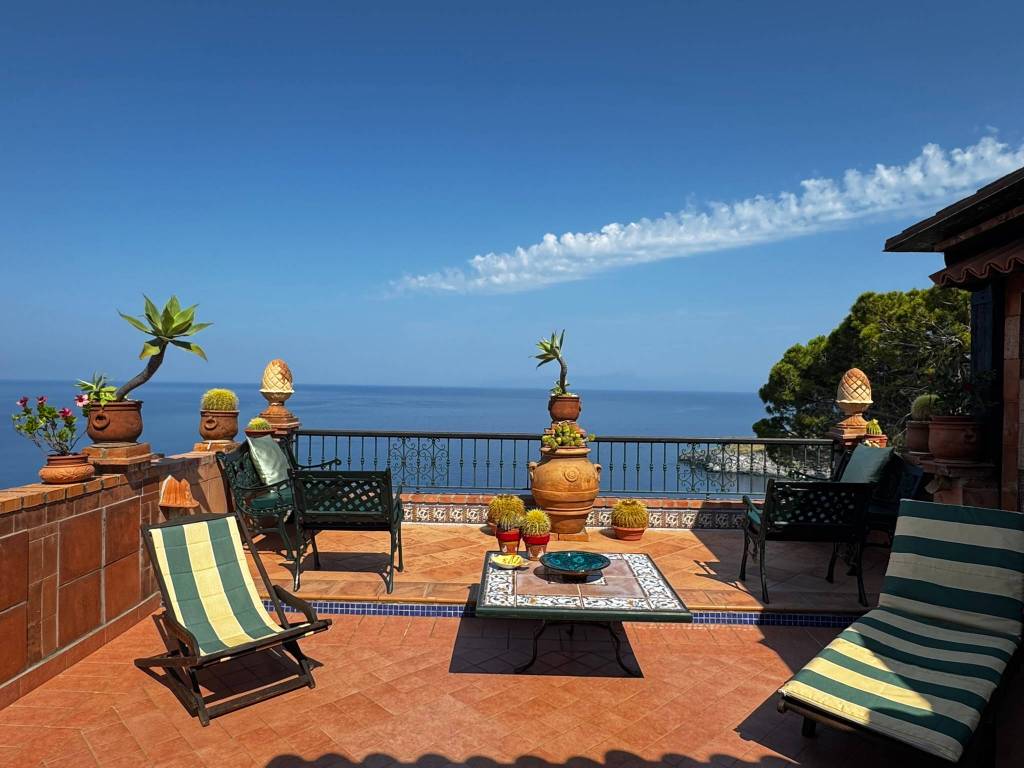 appartamento in vendita a Scalea