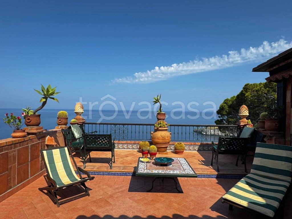 appartamento in vendita a Scalea