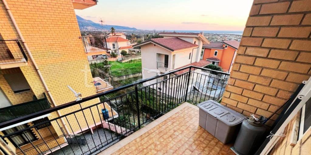 appartamento in vendita a Scalea