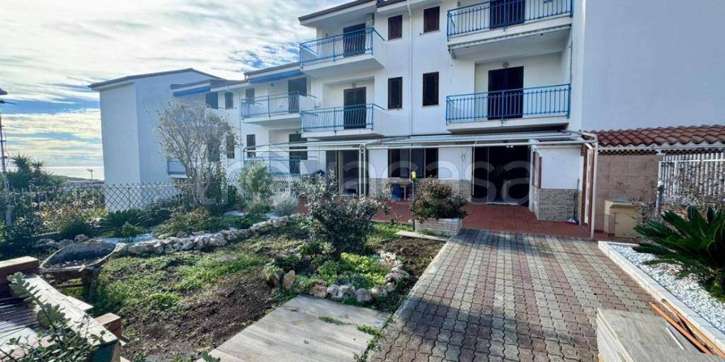 appartamento in vendita a Scalea