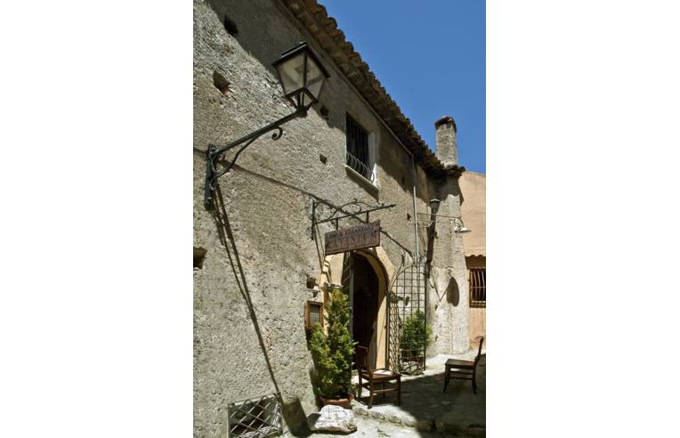 casa indipendente in vendita a Scalea