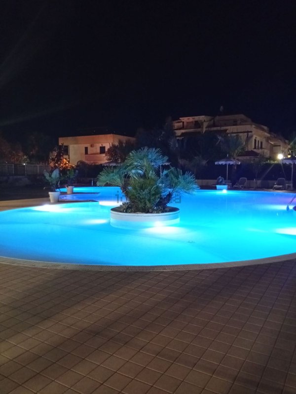 casa indipendente in vendita a Scalea