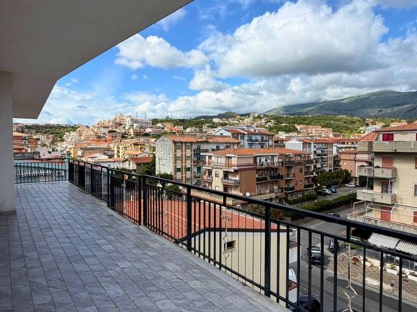 appartamento in vendita a Scalea