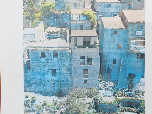 casa indipendente in vendita a Scalea