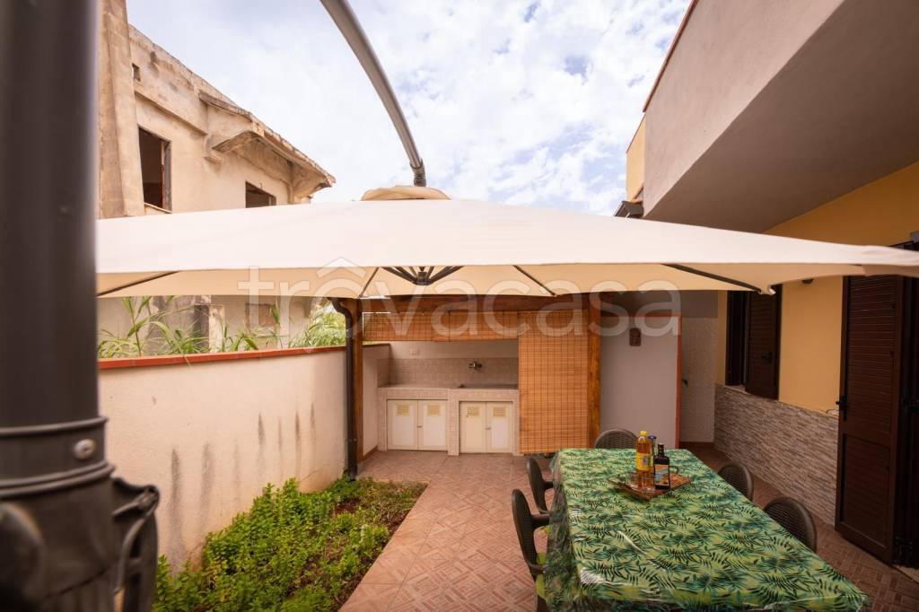 casa indipendente in vendita a Scalea