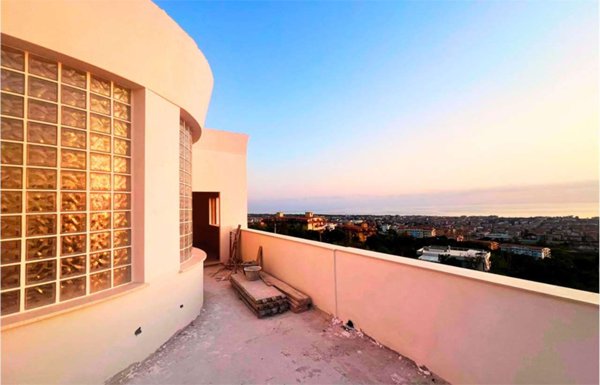 casa indipendente in vendita a Scalea
