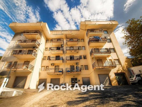 appartamento in vendita a Scalea