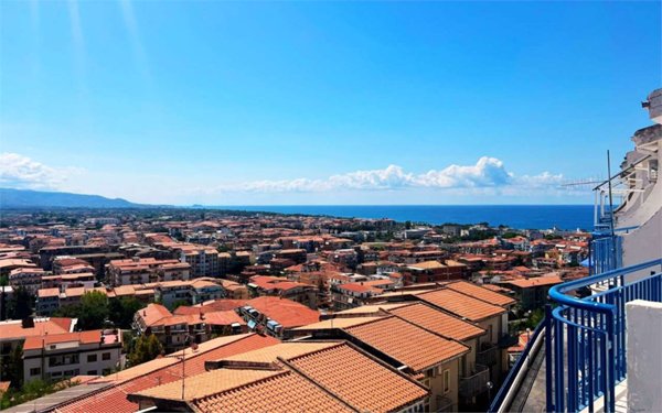 appartamento in vendita a Scalea