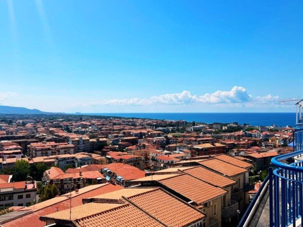 appartamento in vendita a Scalea