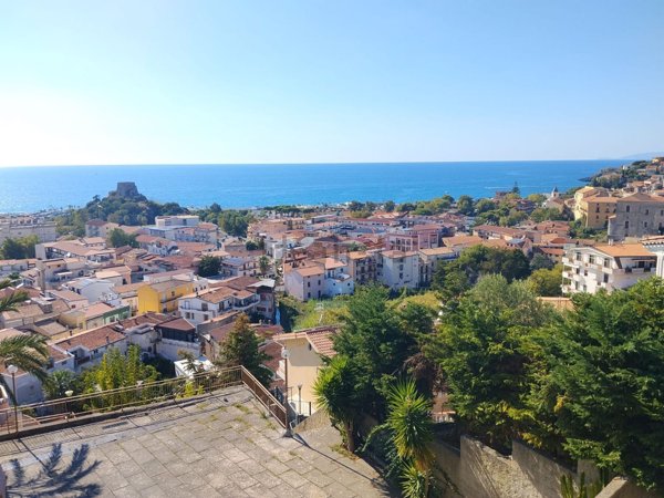 appartamento in vendita a Scalea