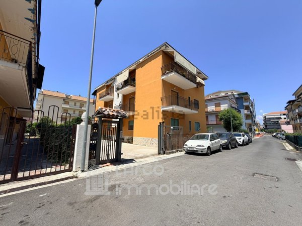 appartamento in vendita a Scalea