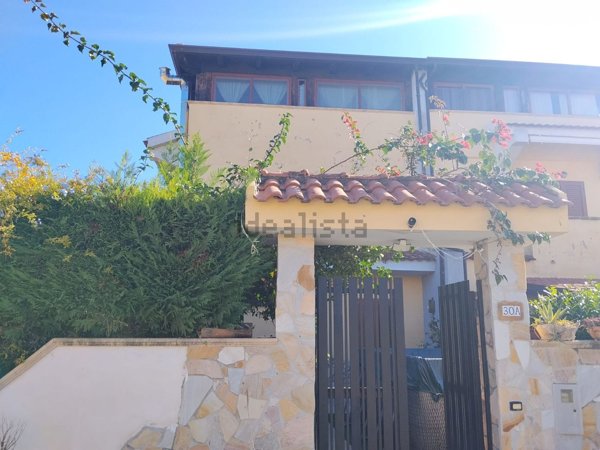 casa indipendente in vendita a Scalea