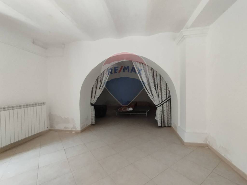 appartamento in vendita a Spezzano Albanese