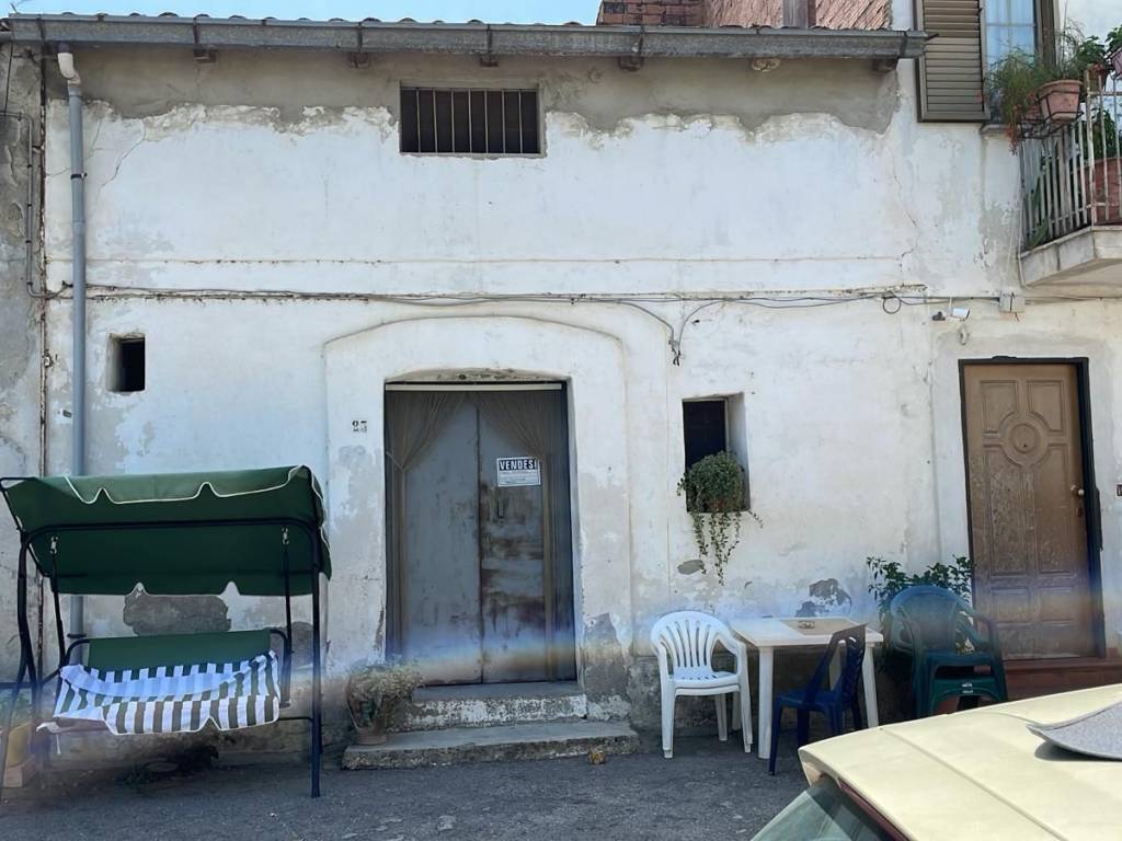 casa indipendente in vendita a Spezzano Albanese