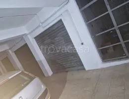 locale commerciale in vendita a Spezzano Albanese