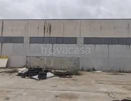 locale commerciale in vendita a Spezzano Albanese