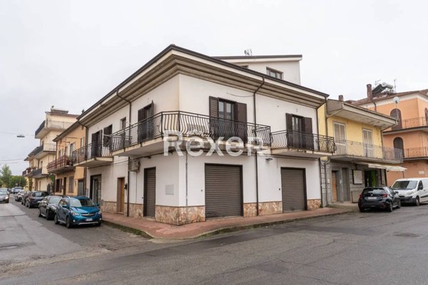 appartamento in vendita a Spezzano Albanese