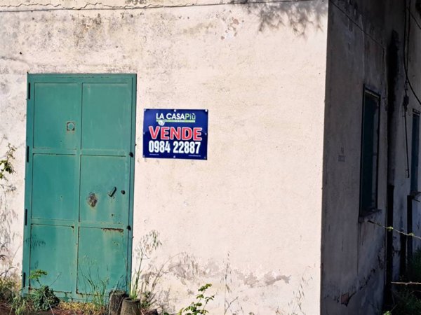 casale in vendita a Spezzano Albanese