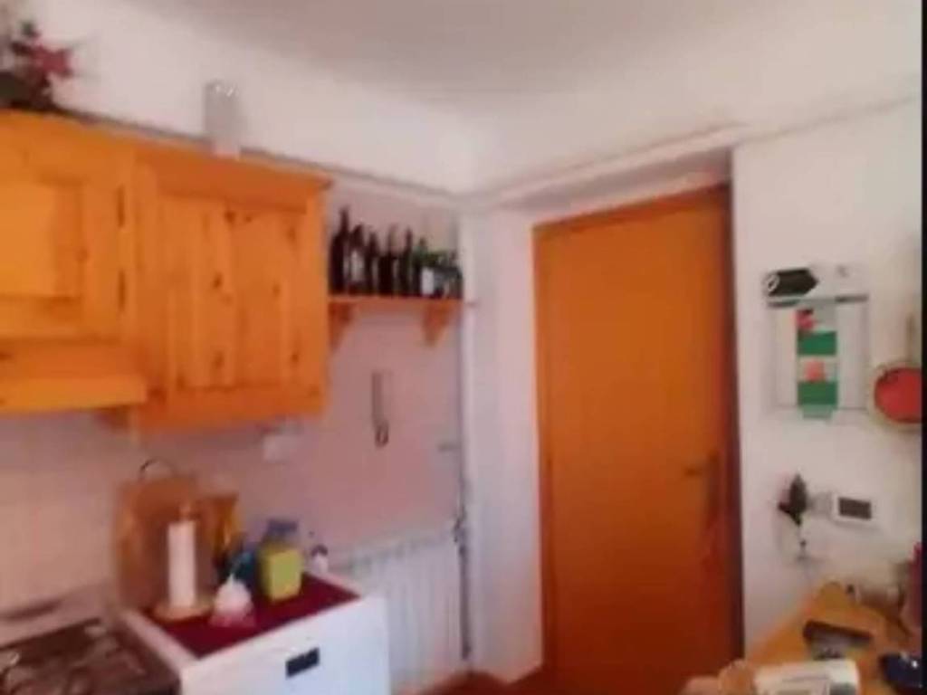 appartamento in vendita a Spezzano della Sila in zona Camigliatello Silano