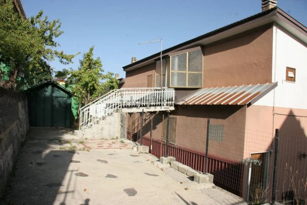 quadrivano in vendita a Spezzano della Sila