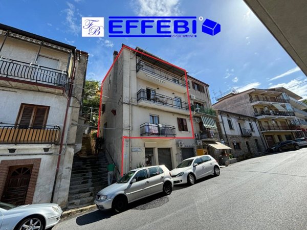 appartamento in vendita a Spezzano della Sila