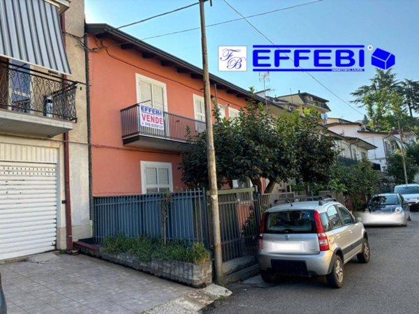appartamento in vendita a Spezzano della Sila