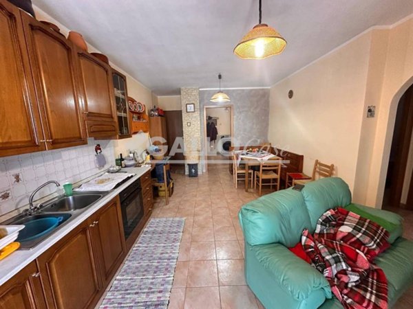 appartamento in vendita a Spezzano della Sila in zona Camigliatello Silano