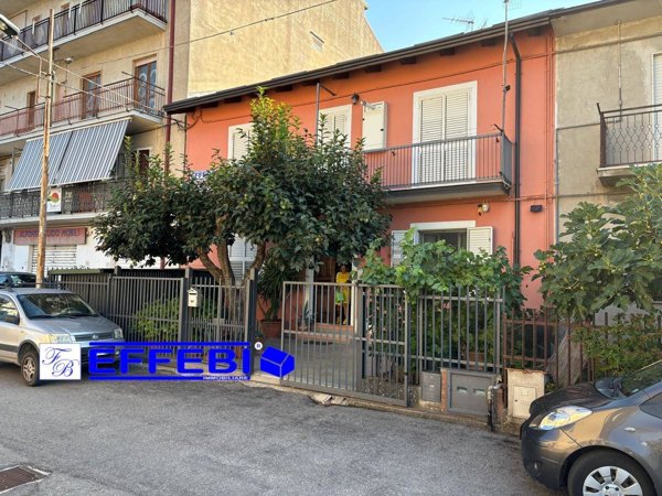 appartamento in vendita a Spezzano della Sila