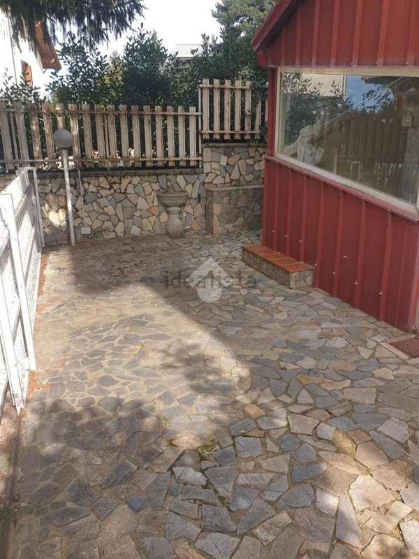 appartamento in vendita a Spezzano della Sila in zona Camigliatello Silano
