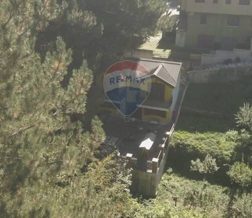 casa indipendente in vendita a Spezzano della Sila in zona Camigliatello Silano