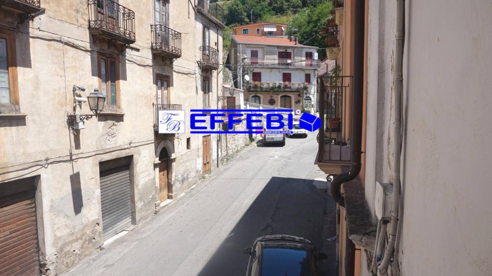 appartamento in vendita a Spezzano della Sila