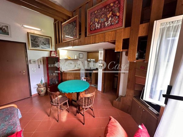 appartamento in vendita a Spezzano della Sila in zona Camigliatello Silano