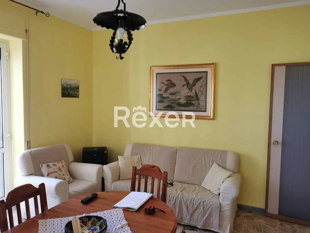 appartamento in vendita a Spezzano della Sila in zona Camigliatello Silano