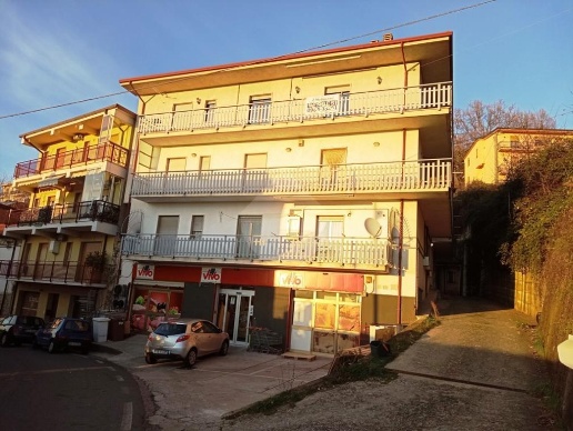 appartamento in vendita a Spezzano della Sila
