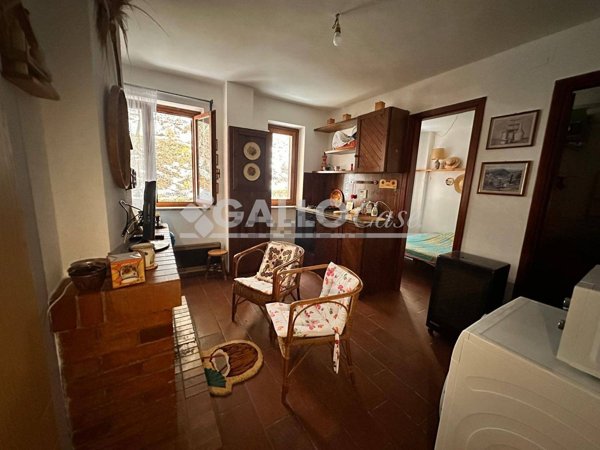 appartamento in vendita a Spezzano della Sila in zona Camigliatello Silano