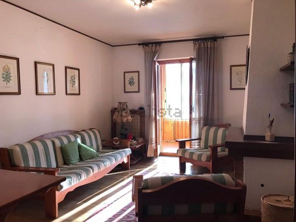 appartamento in vendita a Spezzano della Sila in zona Camigliatello Silano