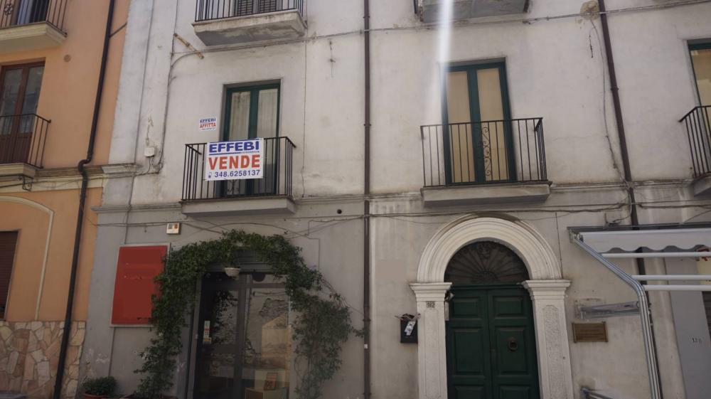 appartamento in vendita a Spezzano della Sila