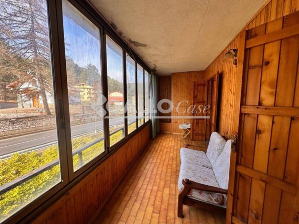 appartamento in vendita a Spezzano della Sila in zona Camigliatello Silano