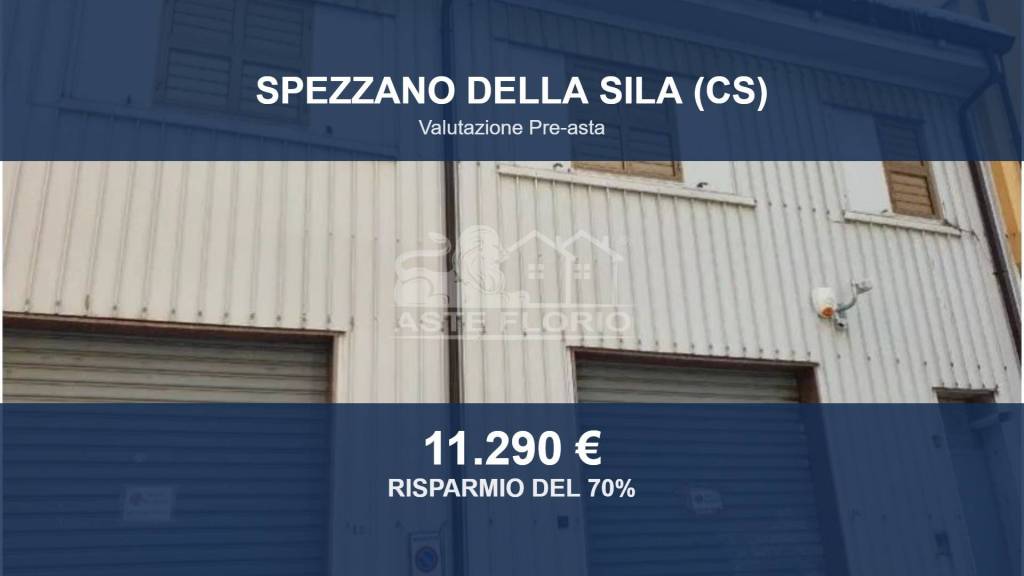 locale commerciale in vendita a Spezzano della Sila in zona Camigliatello Silano