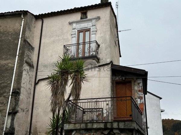 appartamento in vendita a Spezzano della Sila
