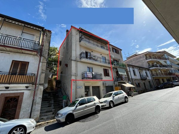appartamento in vendita a Spezzano della Sila