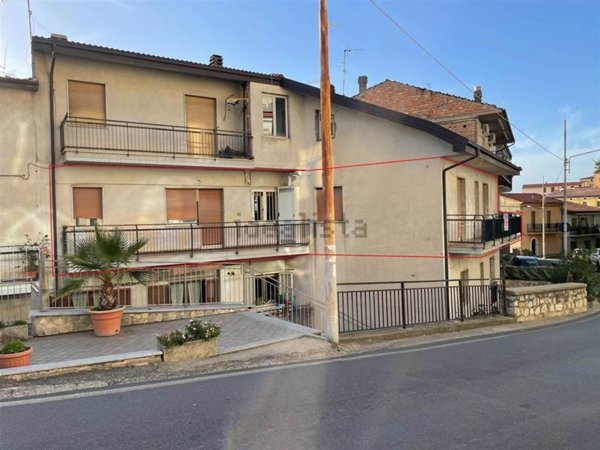 appartamento in vendita a Spezzano della Sila