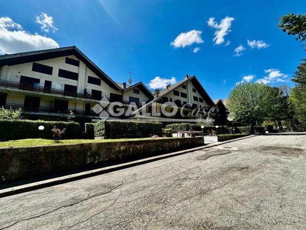 appartamento in vendita a Spezzano della Sila in zona Camigliatello Silano